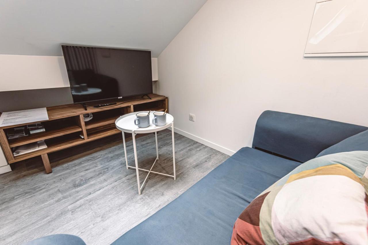 Apartamento Le Coquet, face à la Cathédrale - 3G Reims Exterior foto